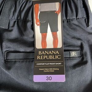 Banana Republic Comfort Flat Front Shorts Men's Size 30 / XS